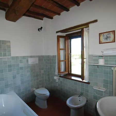 Sleeps 12 Pool Wifi 度假居